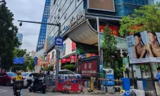 国庆黄金销售“人财均不旺”，高金价下金企普遍承压，行业转型加速《流水迢迢》大结局直到江慈爬上卫昭的床，都不知，裴琰有多伤心